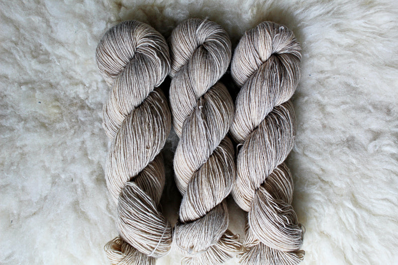 Ghost - Rustic Luxe Single Ply - Fingering Weight - Non-Superwash