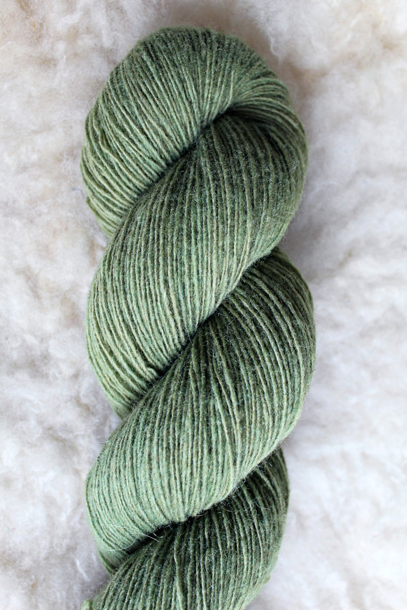 Moss - Rustic Luxe Single Ply - Fingering Weight - Non-Superwash