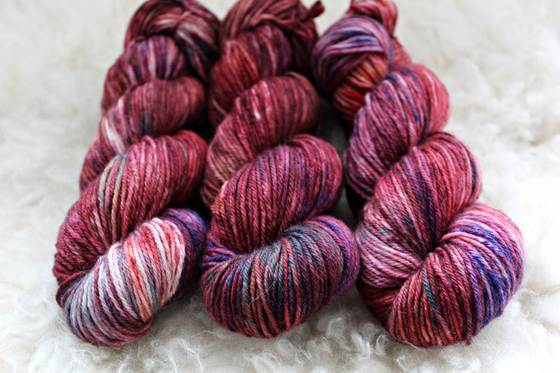 Pink Oysters, Pink Clouds - BFL DK - Bluefaced Leicester - DK Weight - Non Superwash
