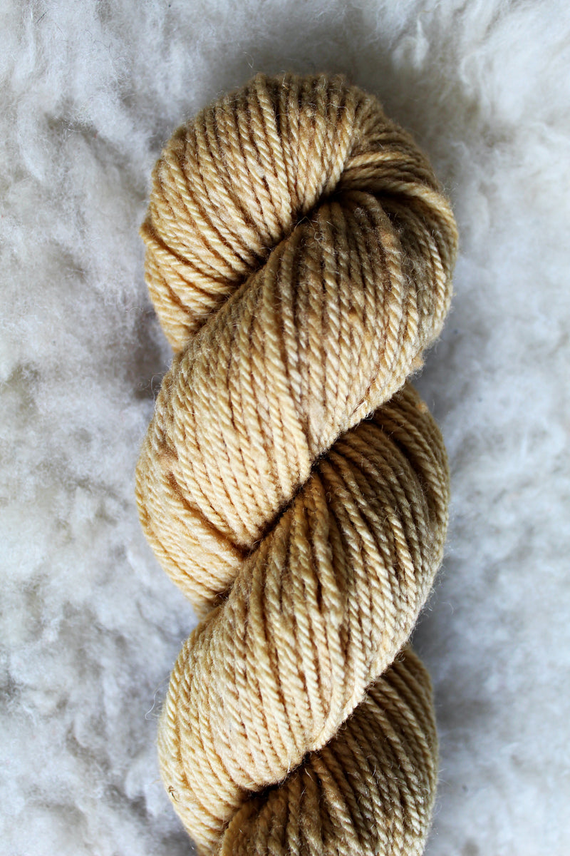 Sand - Columbia Worsted - Worsted Weight - Non-Superwash